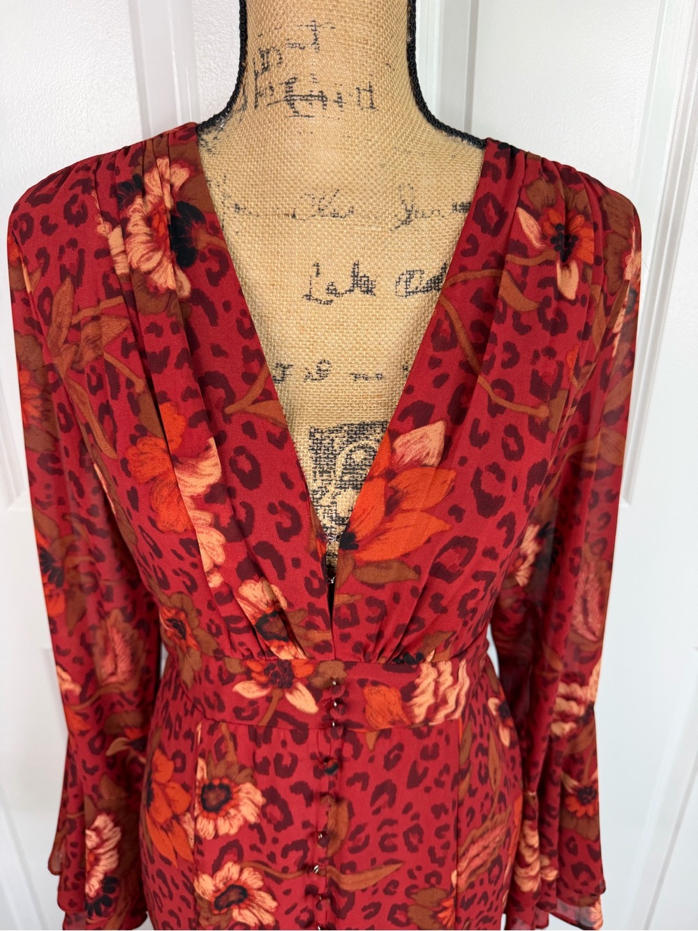 Dress Forum NWT Floral Leopard Print Maxi Dress Size L Boho Romantic - Picture 14 of 17
